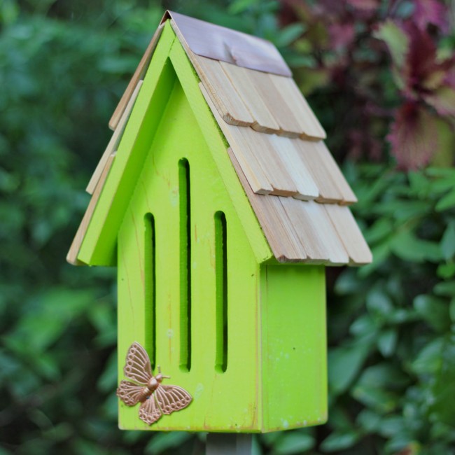 Butterfly House and Stake - Green Apple